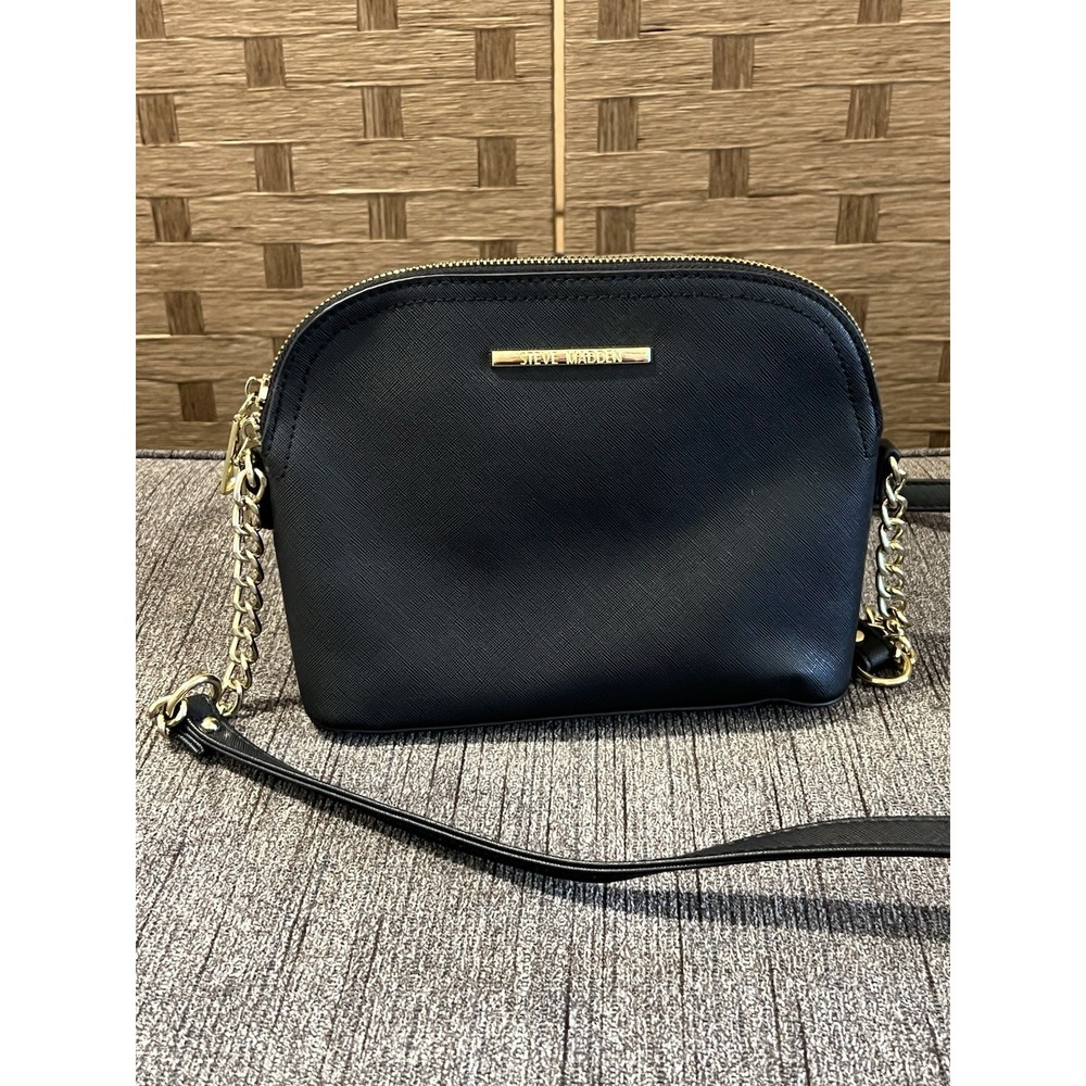 Steve Madden Crossbody Purse Shoulder Bag Black w/ Gold Accents Chain Excl Cond!